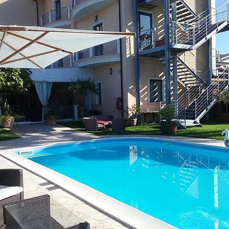 Gullo Hotel Acconia Esterno foto