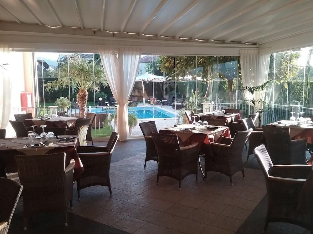 Gullo Hotel Acconia Esterno foto