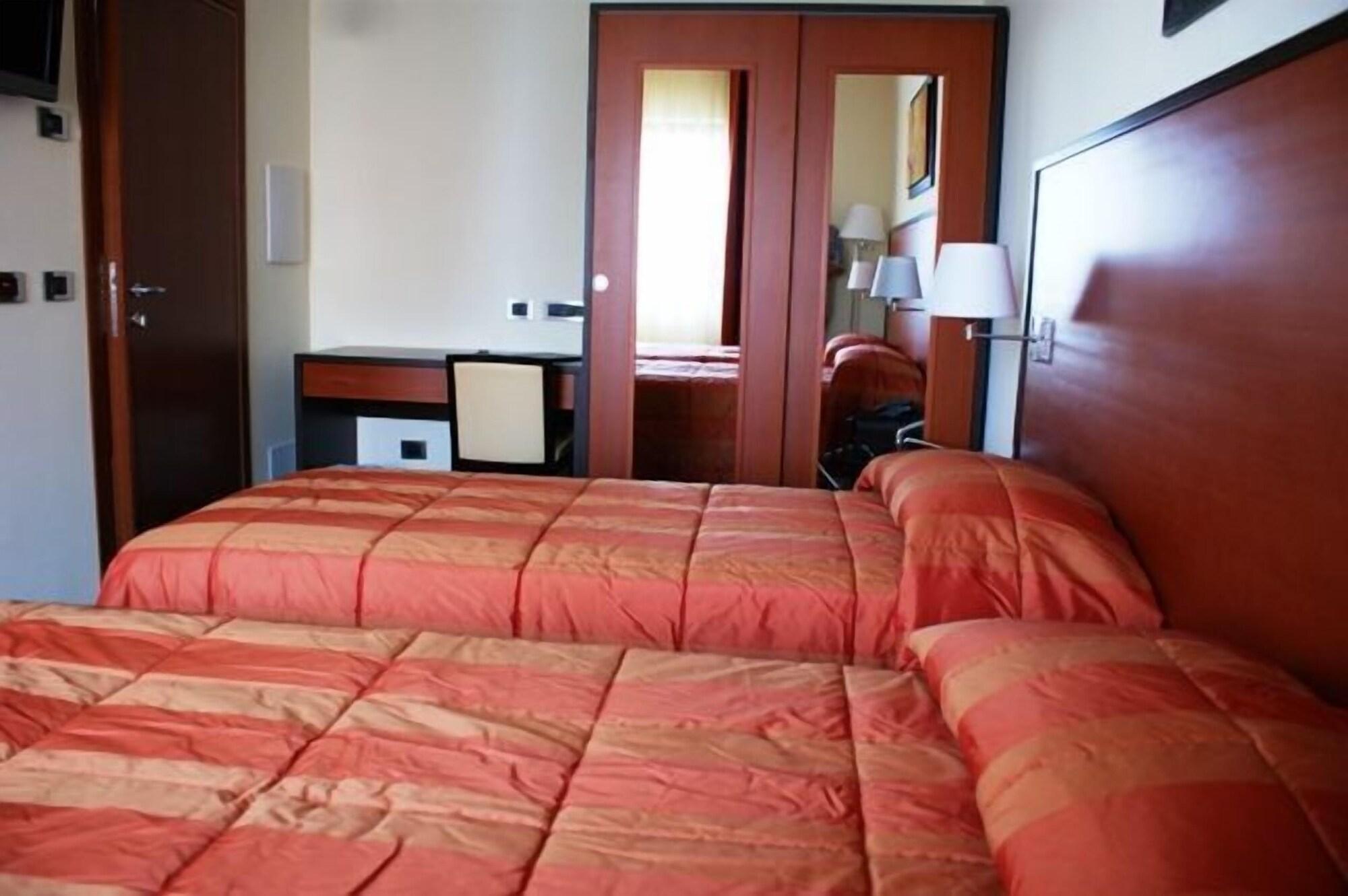 Gullo Hotel Acconia Esterno foto