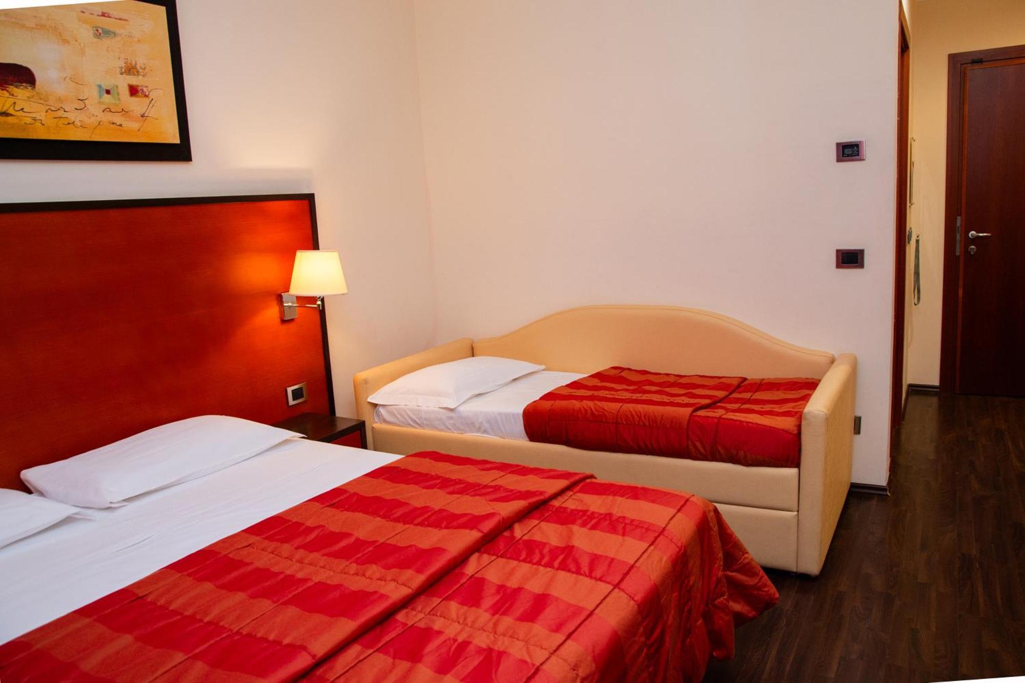 Gullo Hotel Acconia Esterno foto